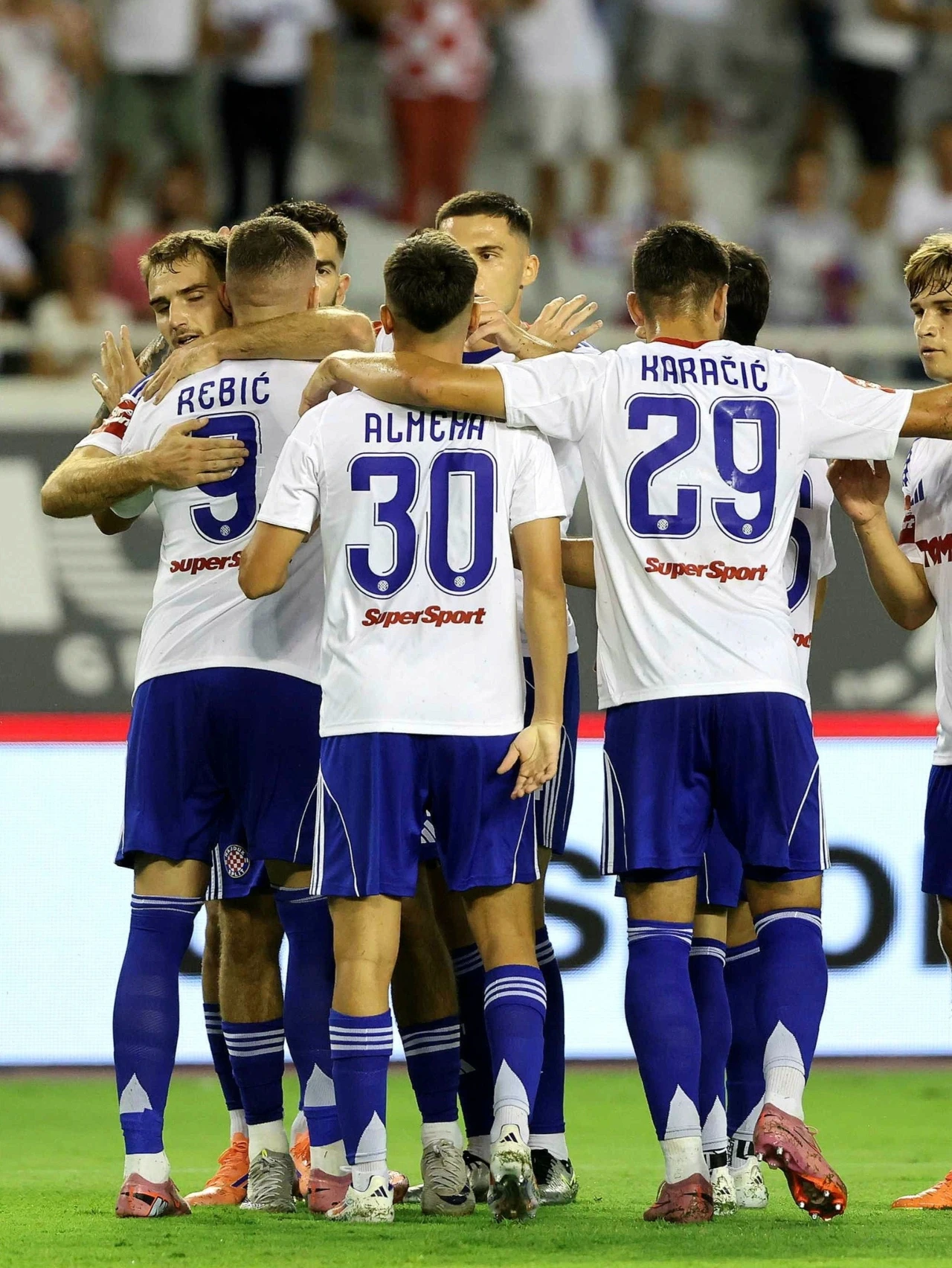 Hajduk pobijedio Lokomotivu, ozlijedio se Livaja