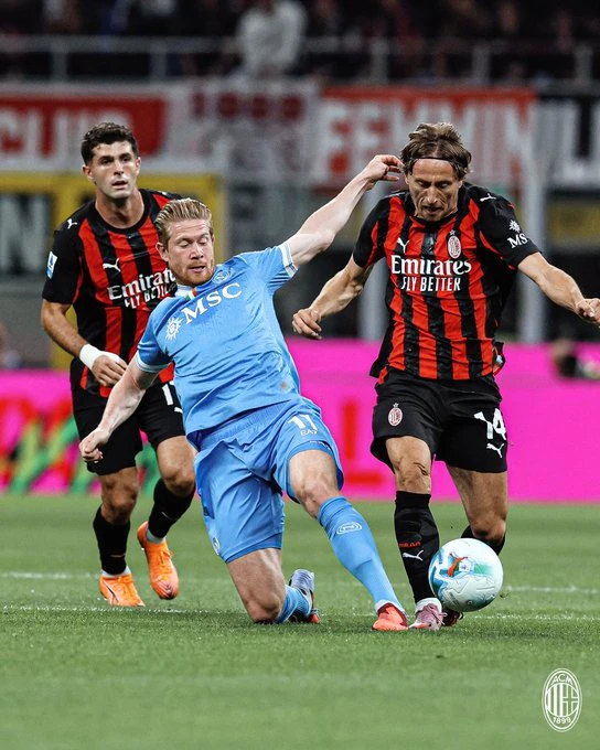 Milan s igračem manje slavio protiv Napolija na San Siru