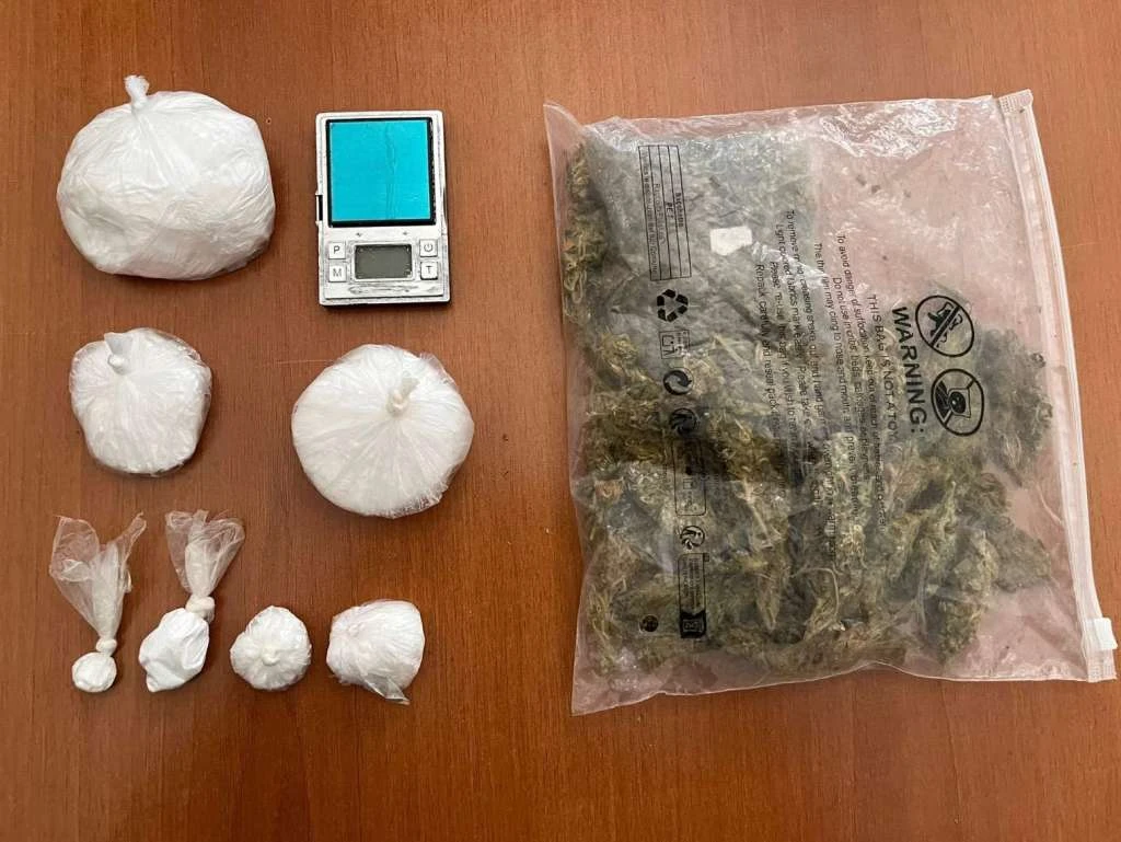 Pet osoba uhićeno zbog trgovine drogom, određen pritvor