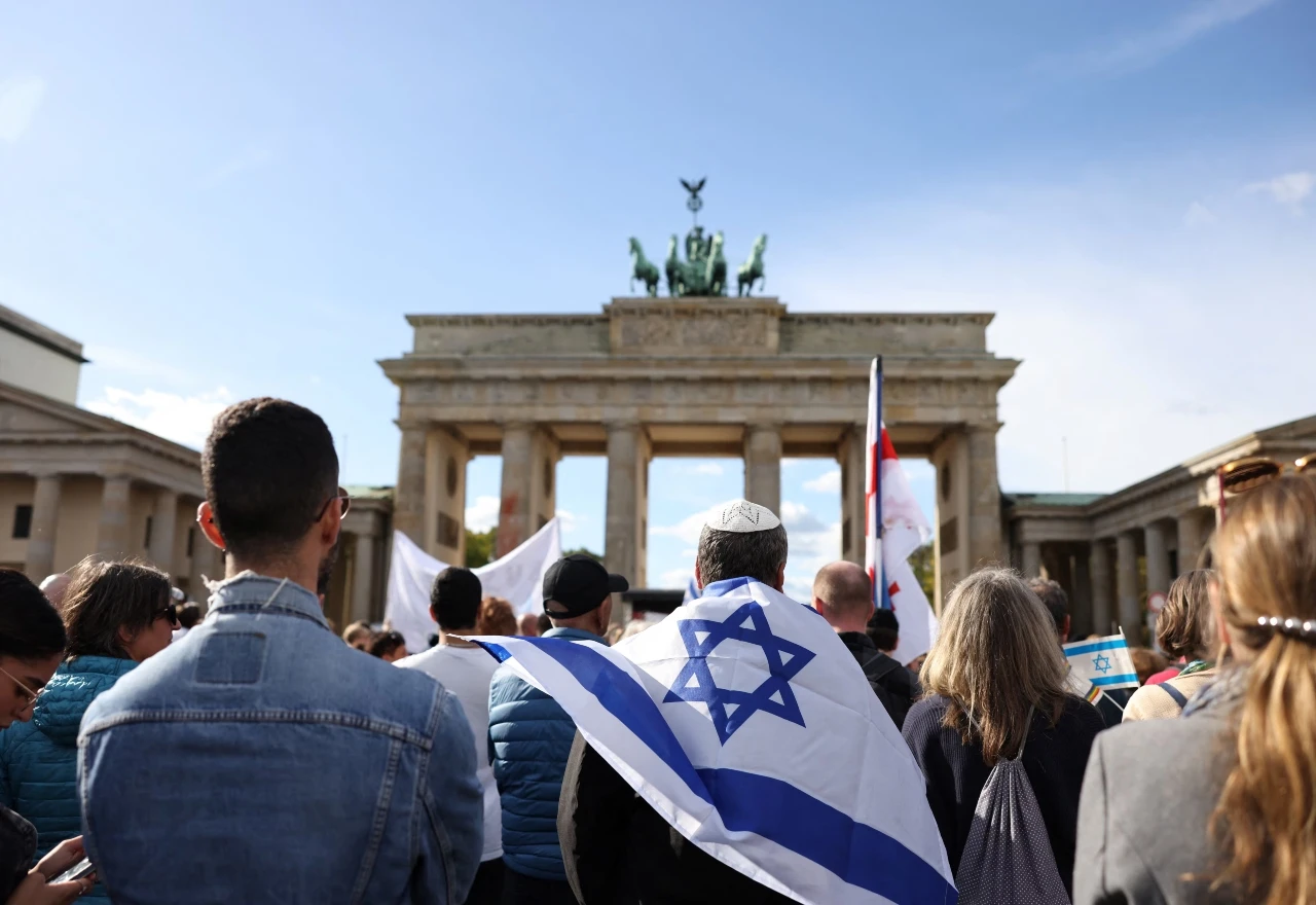 U Berlinu uhićena tri člana Hamasa: Nabavljali oružje za atentate na izraelske institucije?