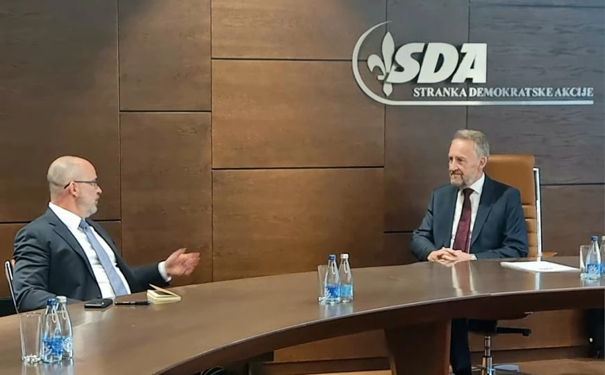 Izetbegović s Ginkelom razgovarao o Južnoj interkonekciji