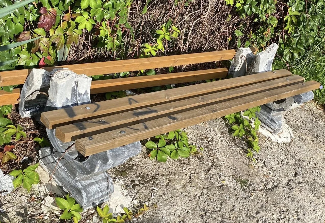 Vandali ne miruju u Bijelom Polju