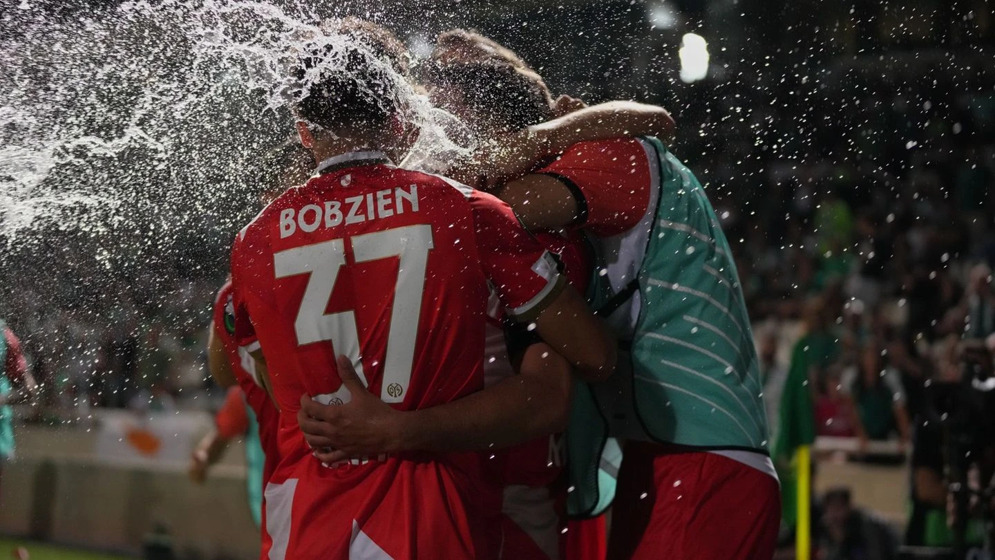 Što su napravili protivnici Zrinjskog? Mainz i Rakow slavili, Rapid Beč i Dynamo Kyiv uvjerljivo poraženi