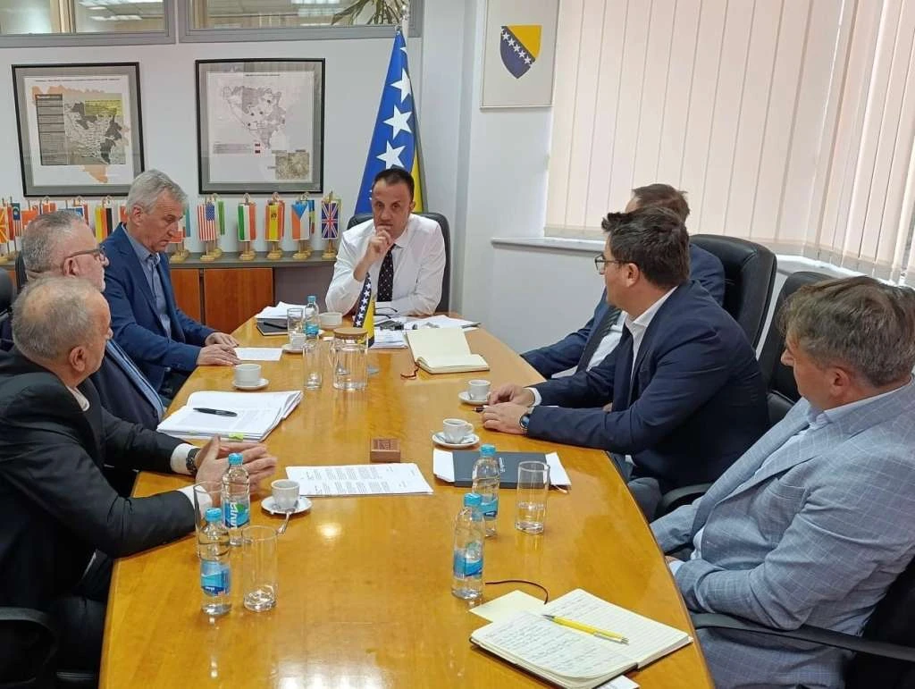 Vada i Zrak postigli dogovor o isplati potraživanja preostalim radnicima
