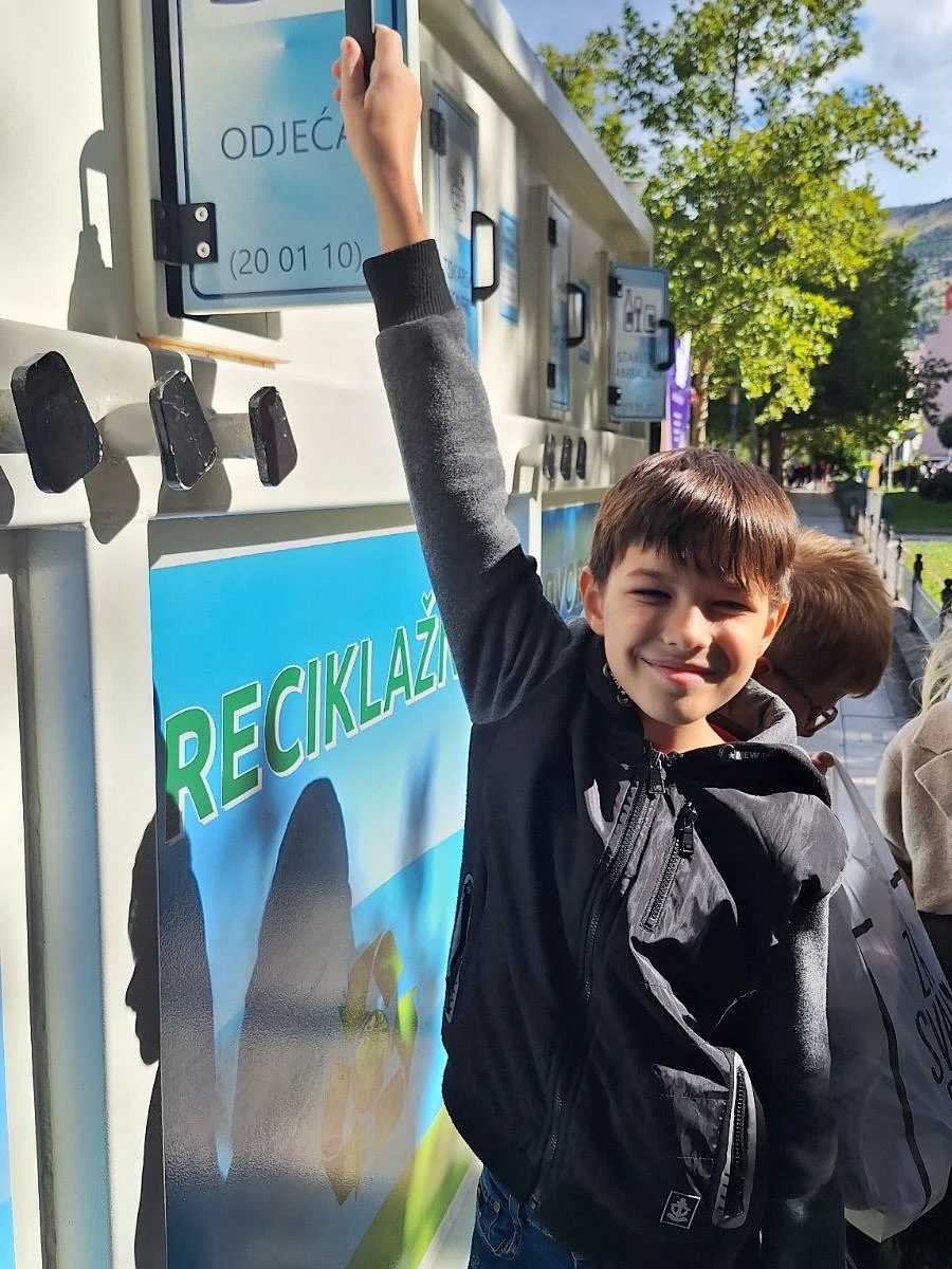 FOTO/VIDEO: Reciklaža nije gnjavaža - najmlađi Mostarci recikliraju