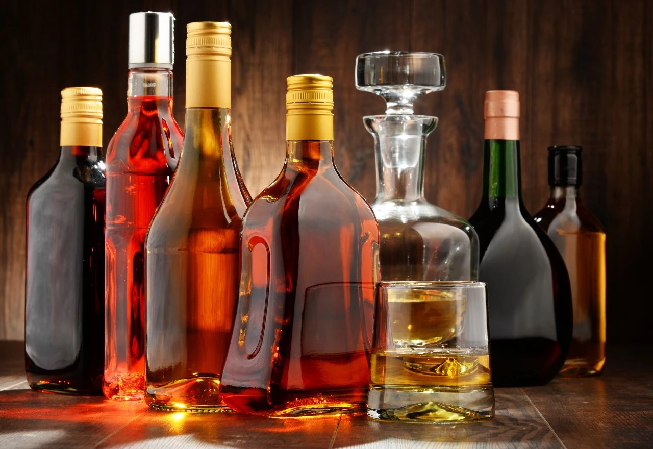 Više od 40 mrtvih zbog trovanja alkoholom