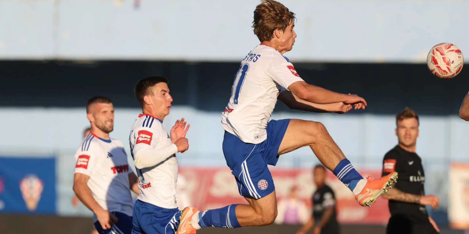 Hajduk teškom mukom slavio u Vinkovcima, Tičinović igrao do 88. minute