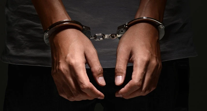 Uhićen ravnatelj srednje škole zbog seksualnog uznemiravanja maloljetnice