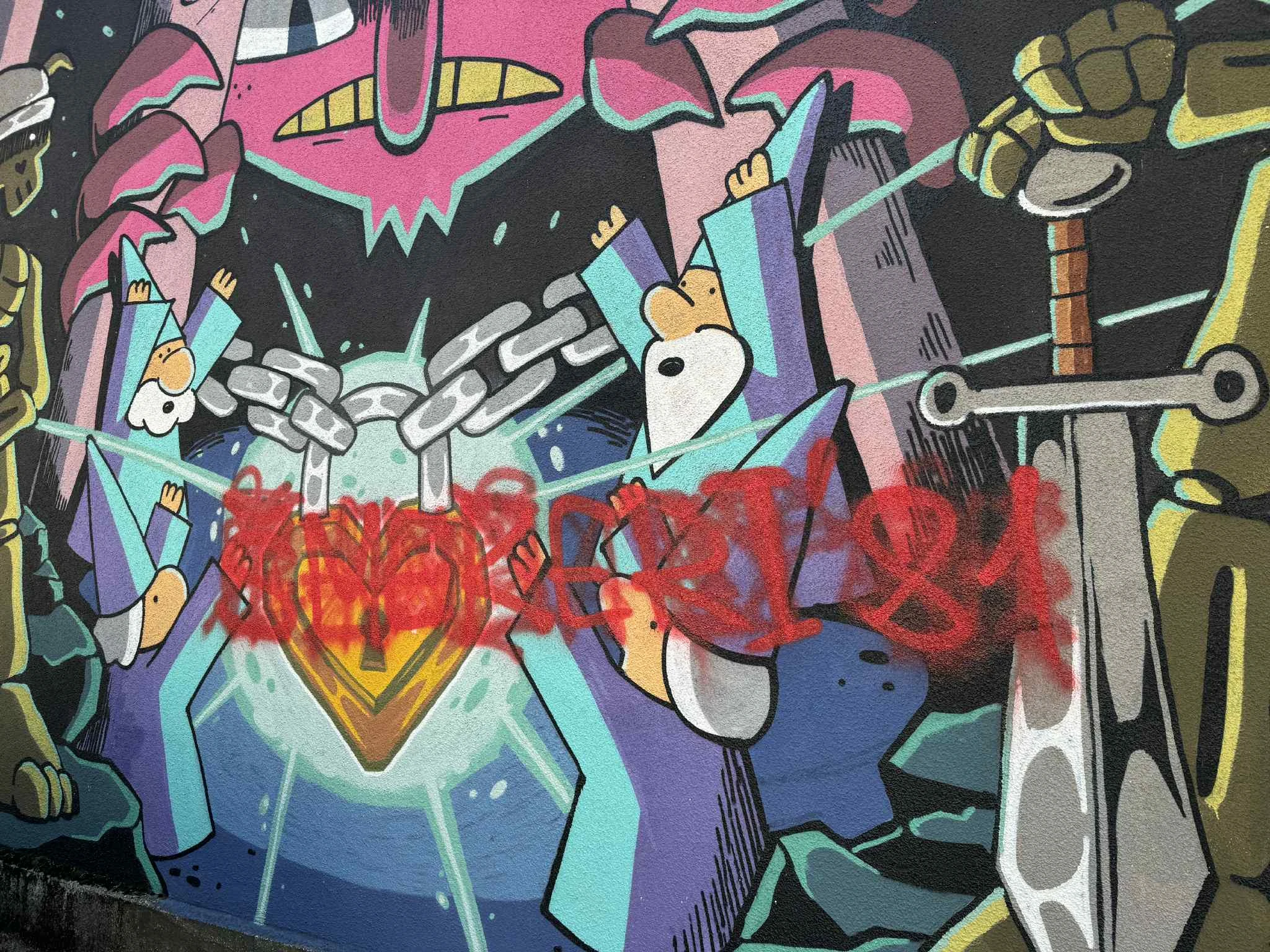 Navijačkim grafitima kontra umjetnosti i ljepote