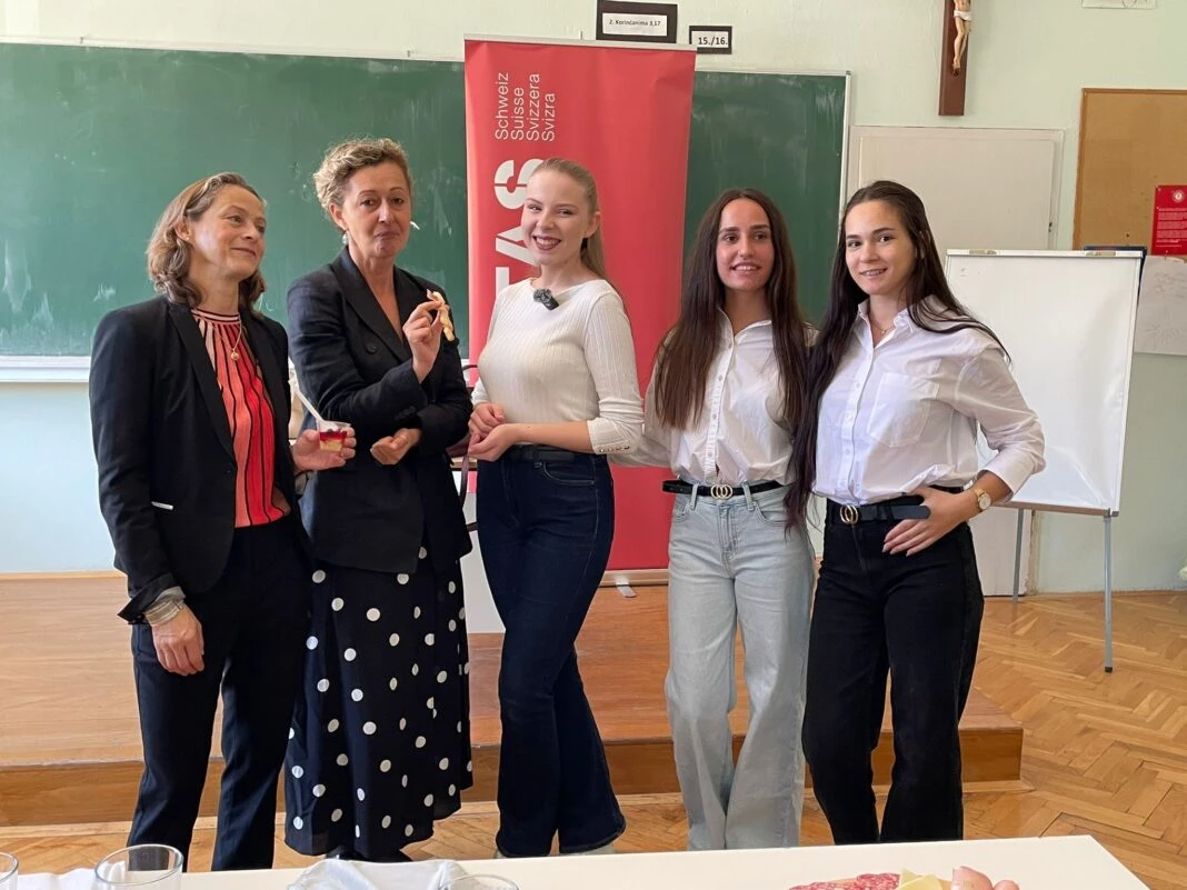 U Srednjoj školi Stolac otvoren kabinet praktične nastave za kuhare
