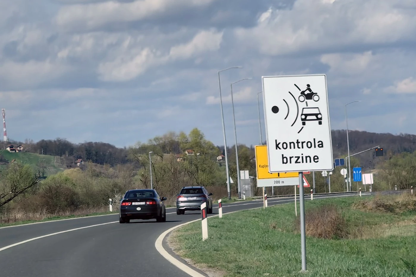 Vozač iz Gračanice "nadžidžao" preko 100 tisuća maraka kazni