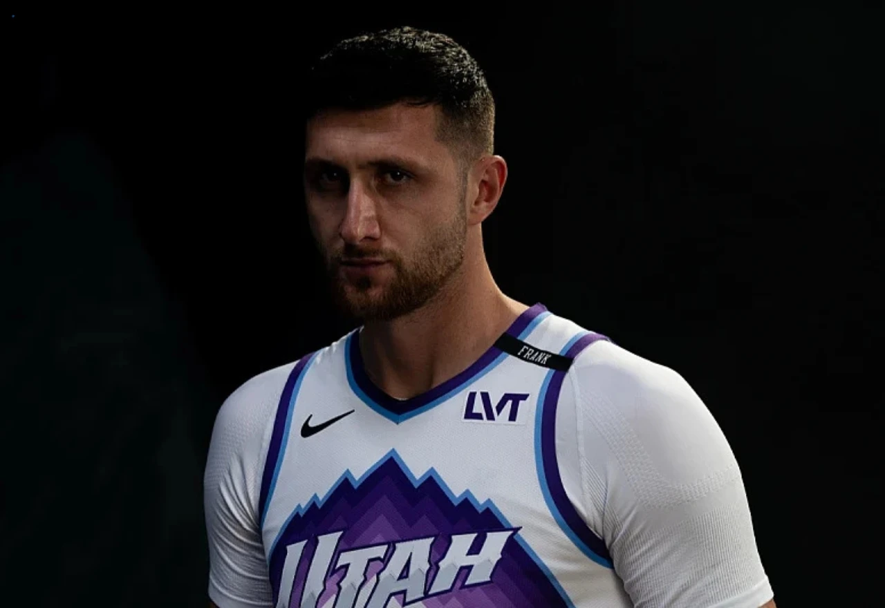 Nurkić upisao double-double u pripremnoj utakmici protiv Mavericksa