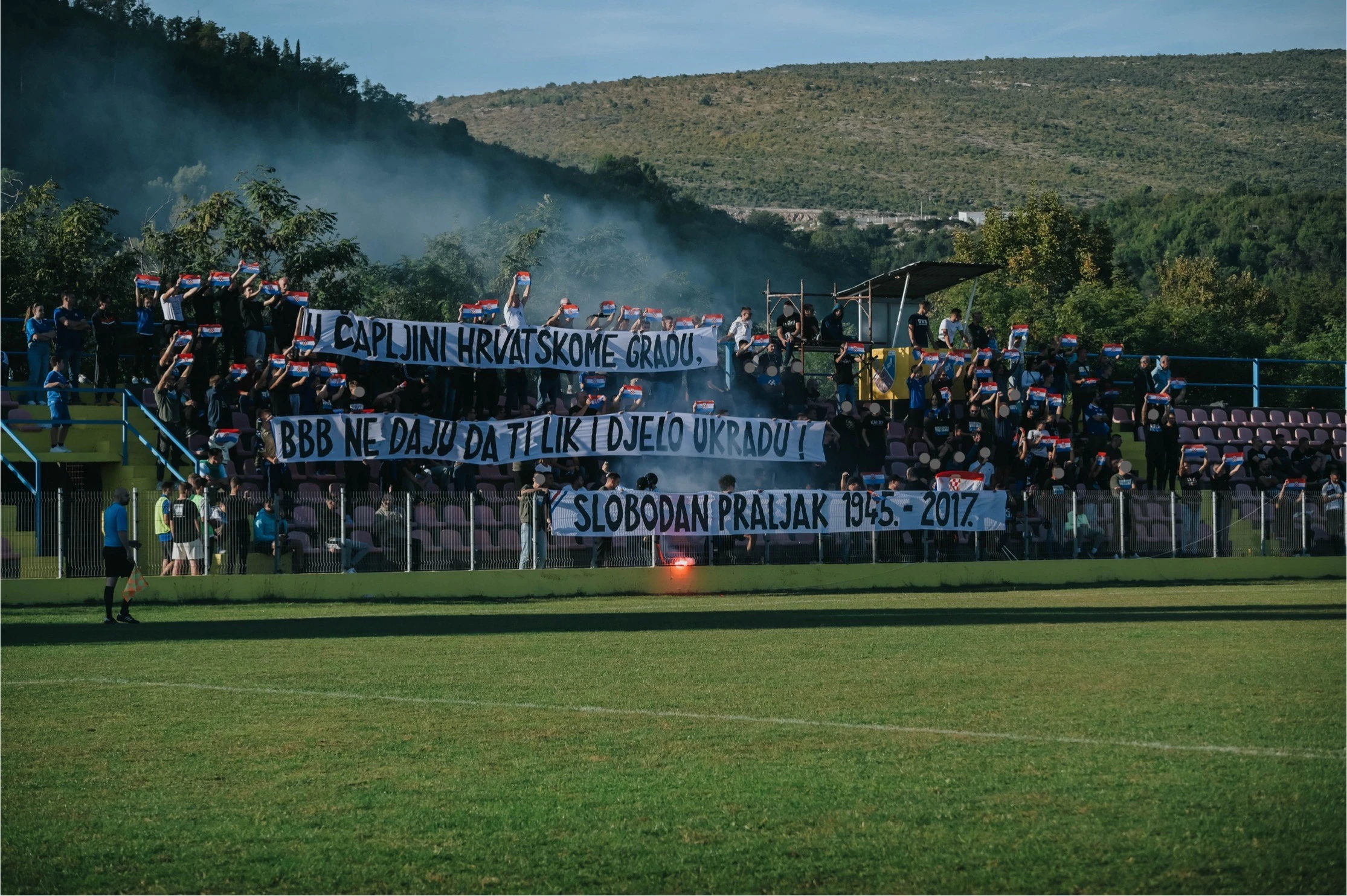 Čapljina: Bad Blue Boysi podigli poruku u čast Slobodana Praljka