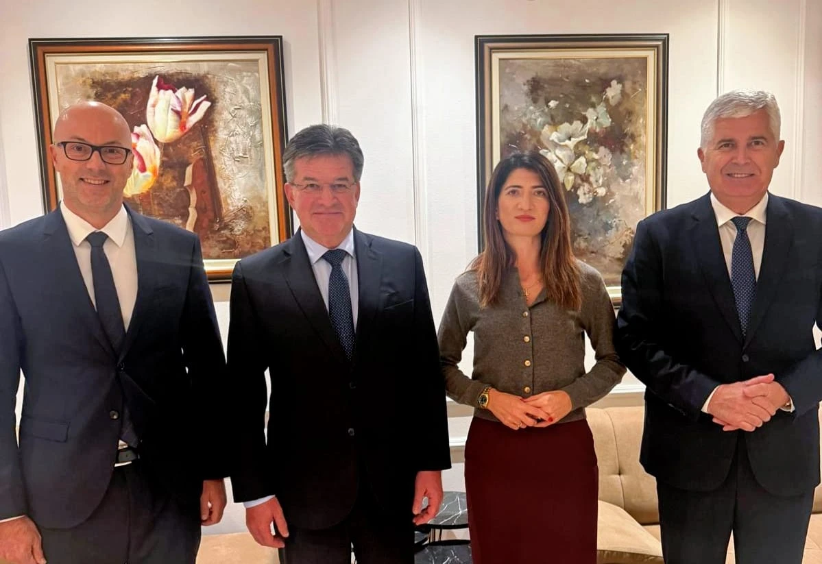 Čović i Filipović s Lajčákom o europskom putu i reformama u BiH
