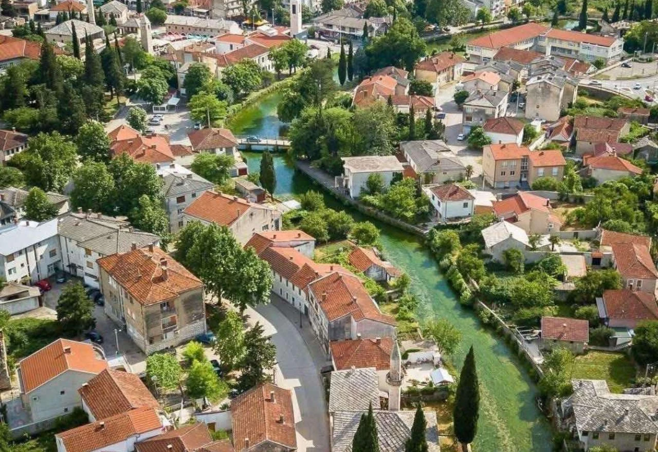 Prijevoz učenika – Stolac odgovara: Rješenja ovog problema su SDA-ovi kadrovi