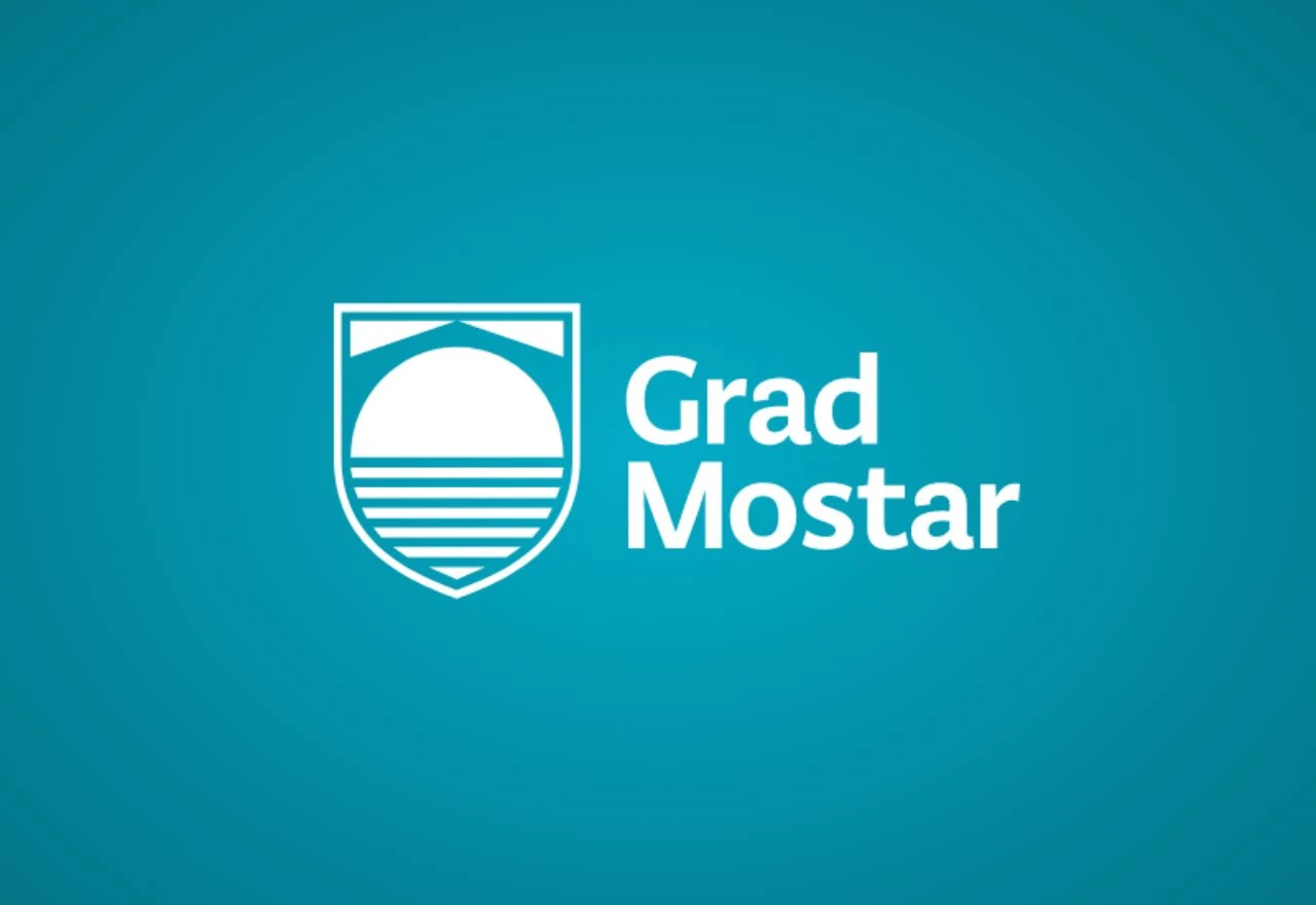 Izaslanstvo Grada Mostara posjećuje Sabornu crkvu Svete Trojice
