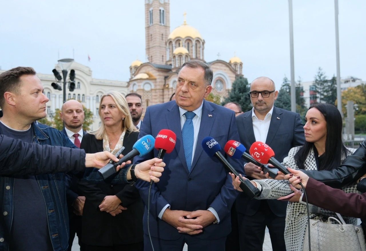 Dodik uoči sjednice: Borit ću se za neovisnu RS
