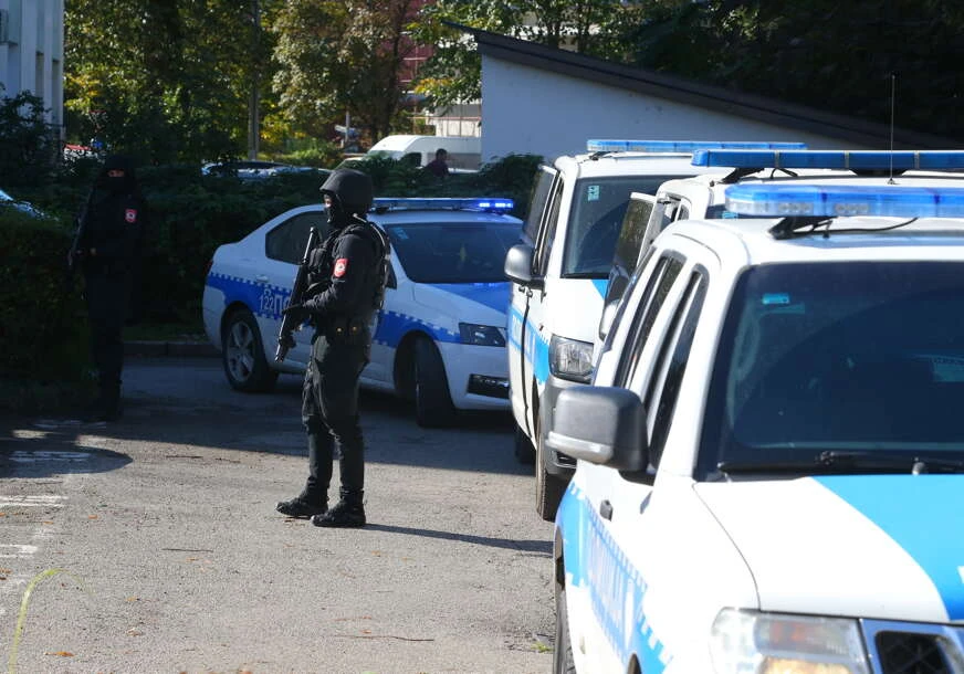 Uhićeno 14 osoba zbog ilegalnih borbi pasa, pronađeni mrtvi i ozlijeđeni psi