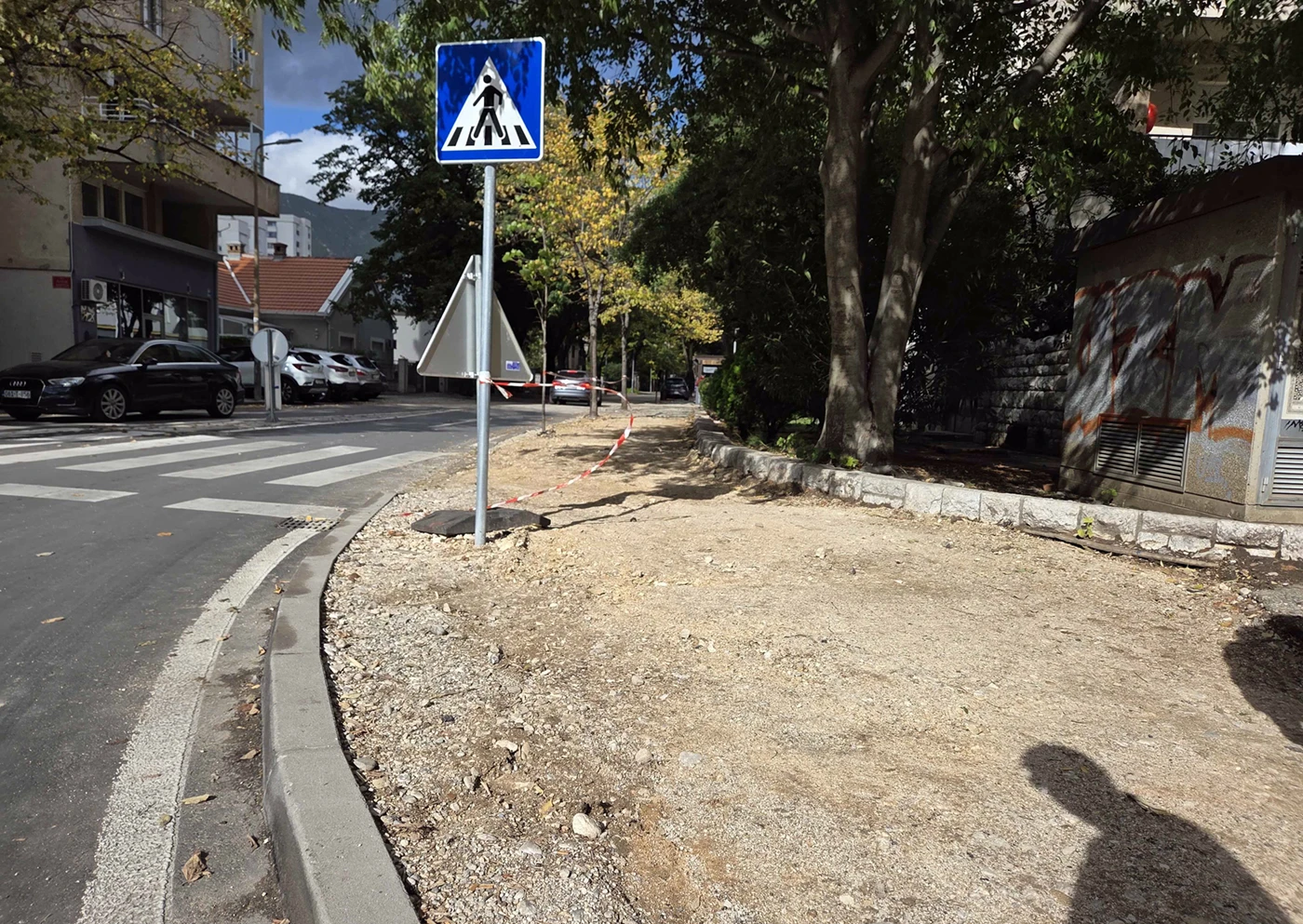 Počeli radovi na nogostupu kod nekadašnjeg hotela Ero