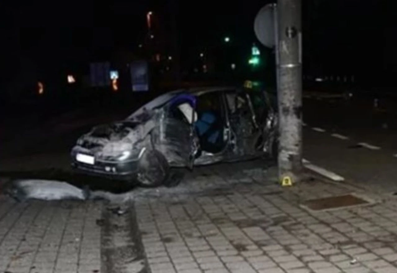 Teška nesreća kod Konjica: Vozač izgubio kontrolu i udario u betonski stup