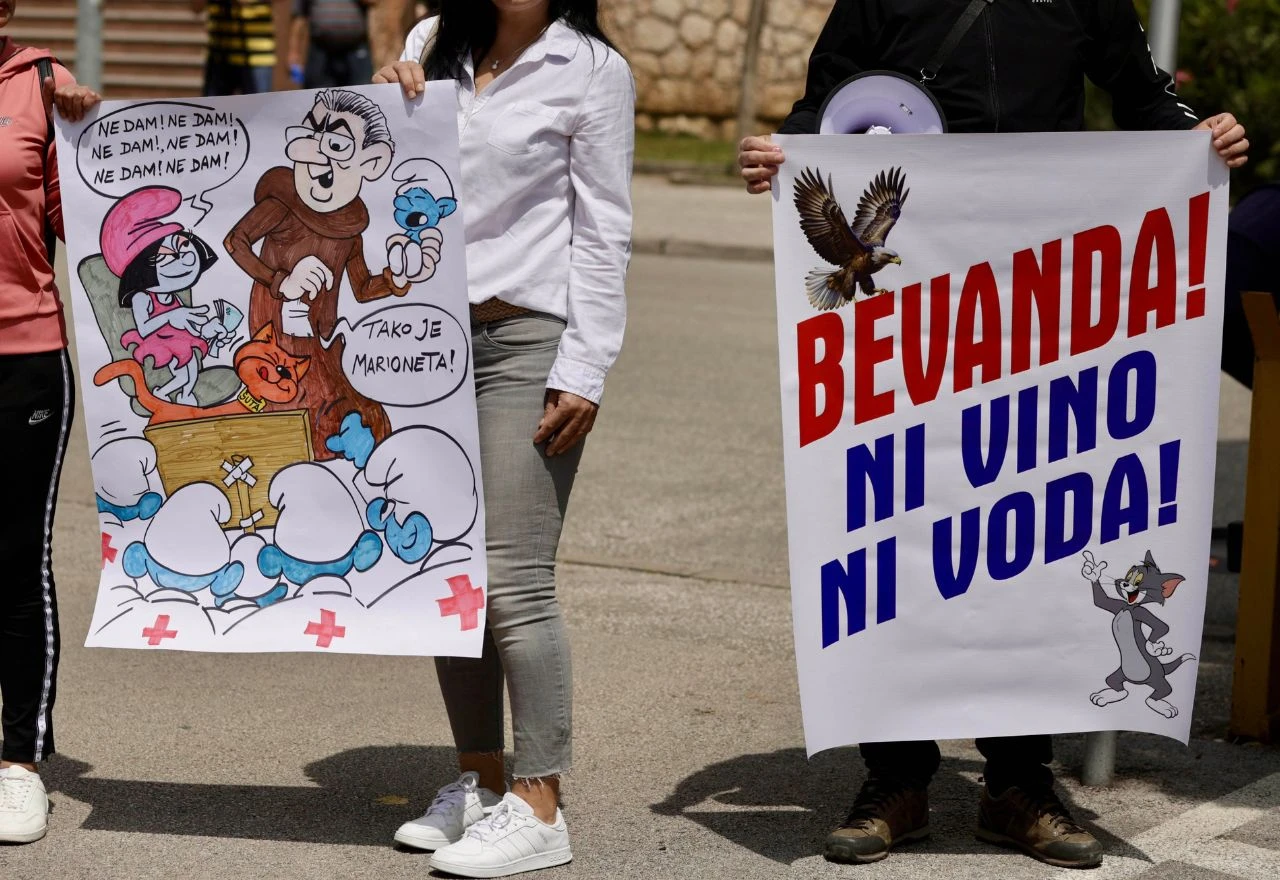 Zdravstveni radnici HNŽ-a najavili masovni prosvjed: "Pokazat ćemo snagu bahatoj vladi"