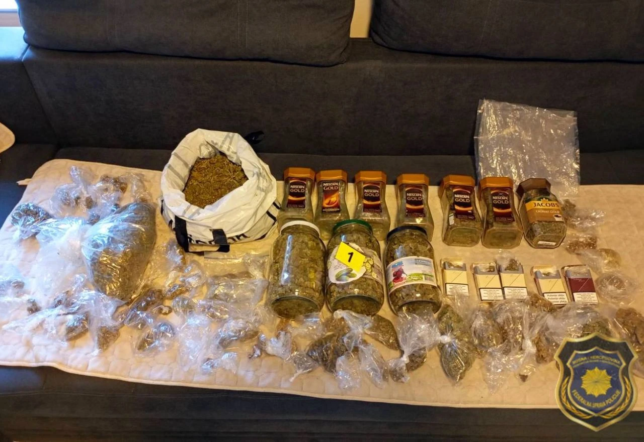 Policija zaplijenila tri kilograma droge