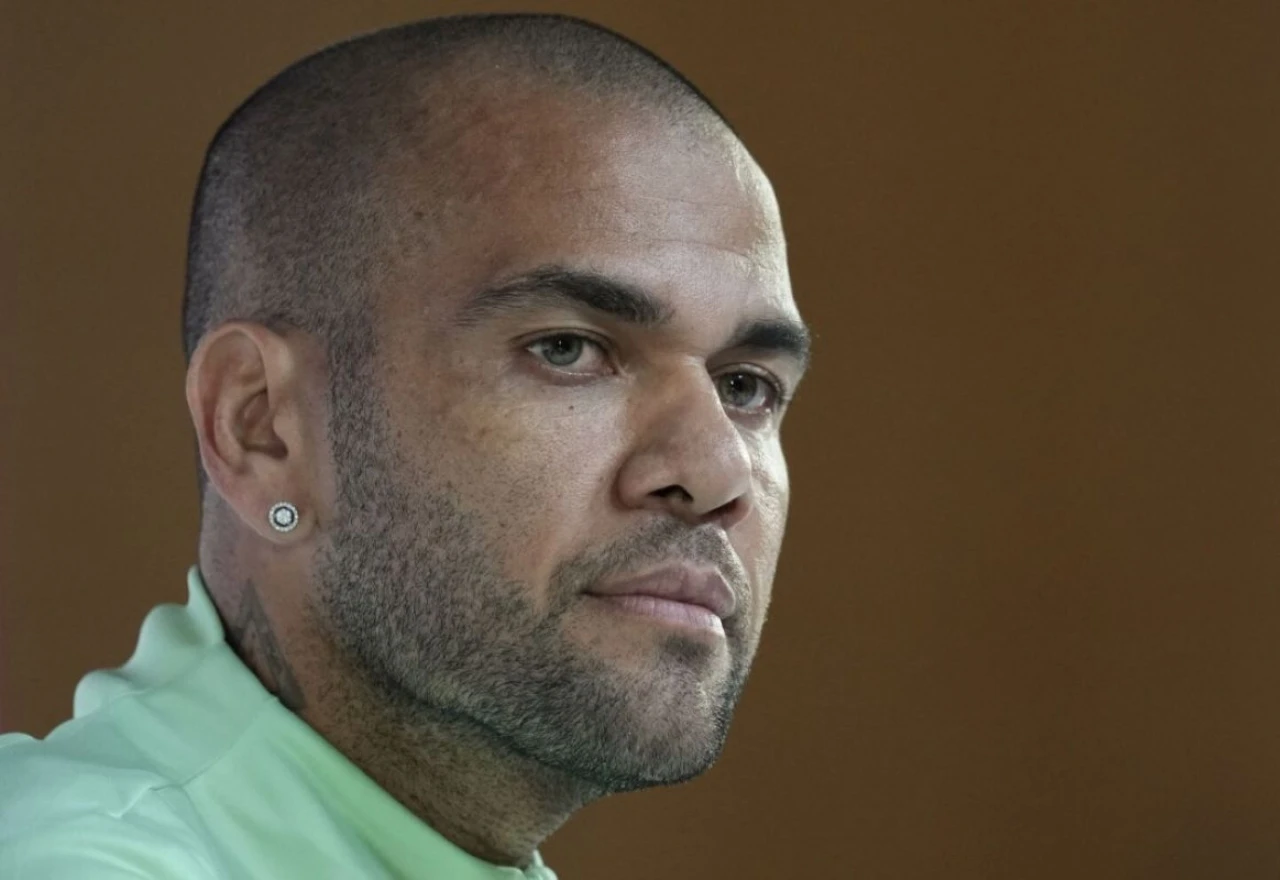 Dani Alves bio je u zatvoru zbog silovanja, danas propovijeda
