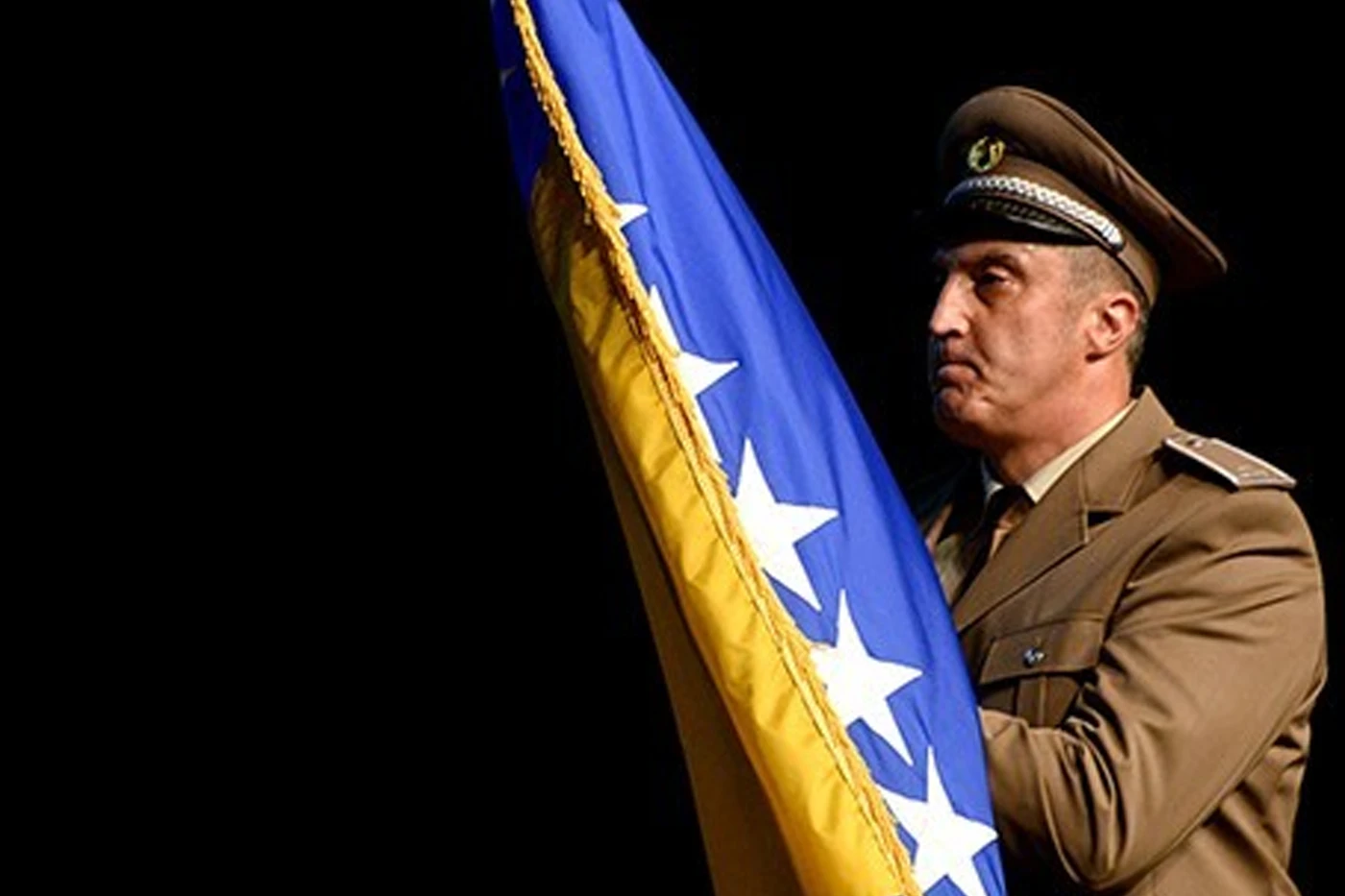 Visoki časnik OS BiH ostao bez NATO dozvole - nije završio srednju školu
