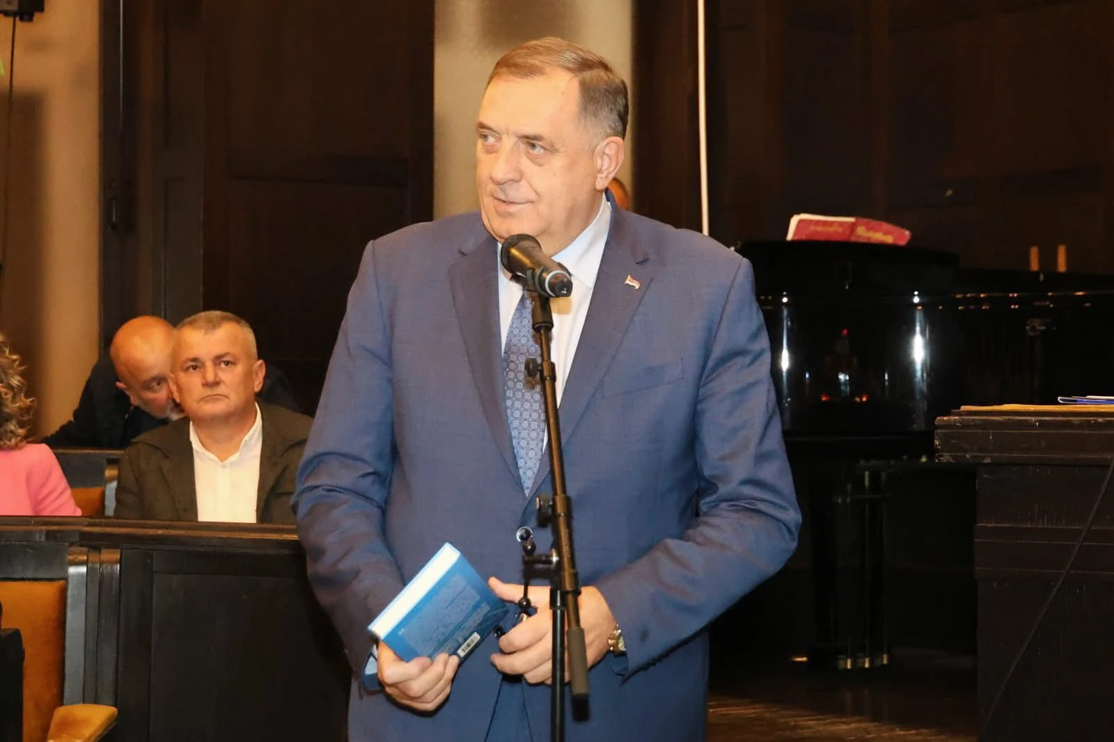 NYT otkriva lobističku mrežu: Milijunski ugovori doveli do ukidanja sankcija Miloradu Dodiku