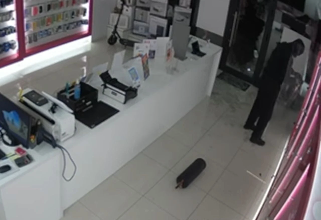 VIDEO | U Širokom Brijegu opljačkan IQ Mobile