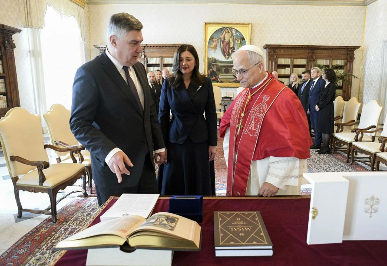 Pogledajte što je odjenula Sanja Musić Milanović za susret s papom Lavom XIV