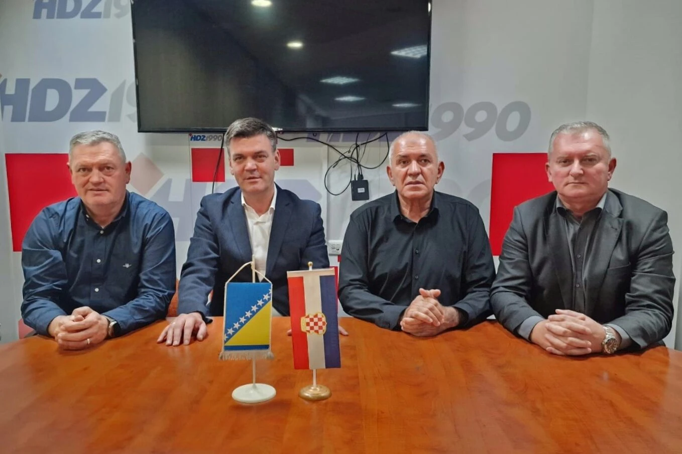 HRS pozvan na sastanak: Hoće li hrvatska 'četvorka' postati 'petorka'?