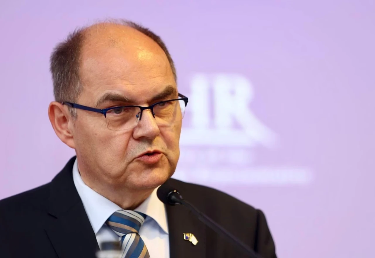 Amerikanci tražili ostavku Christiana Schmidta, on odbio: “Iza mene stoji Njemačka”