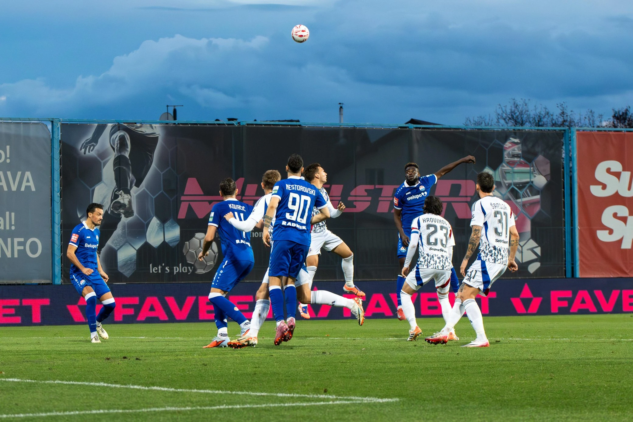 Slaven Belupo s igračem manje remizirao s Hajdukom, trener Garcia žali se na teren
