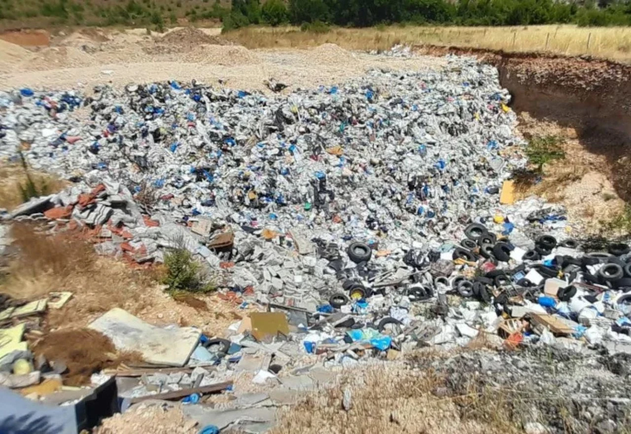 Stolac: Deponije prijetnja Radimlji i Badnju, građani dižu glas