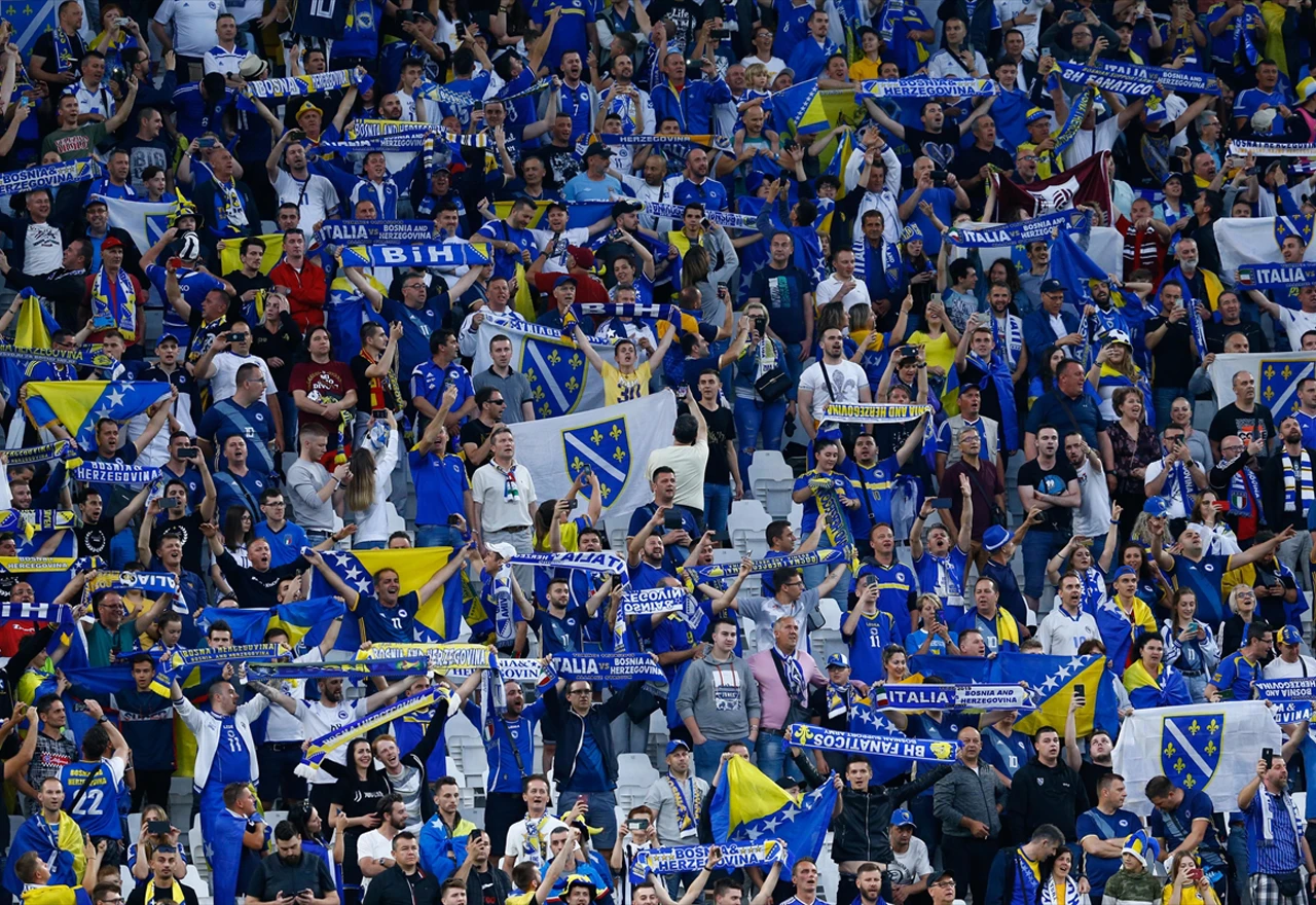 Zukan Helez stao uz BH Fanaticose: ''Reprezentacija pripada svima nama''