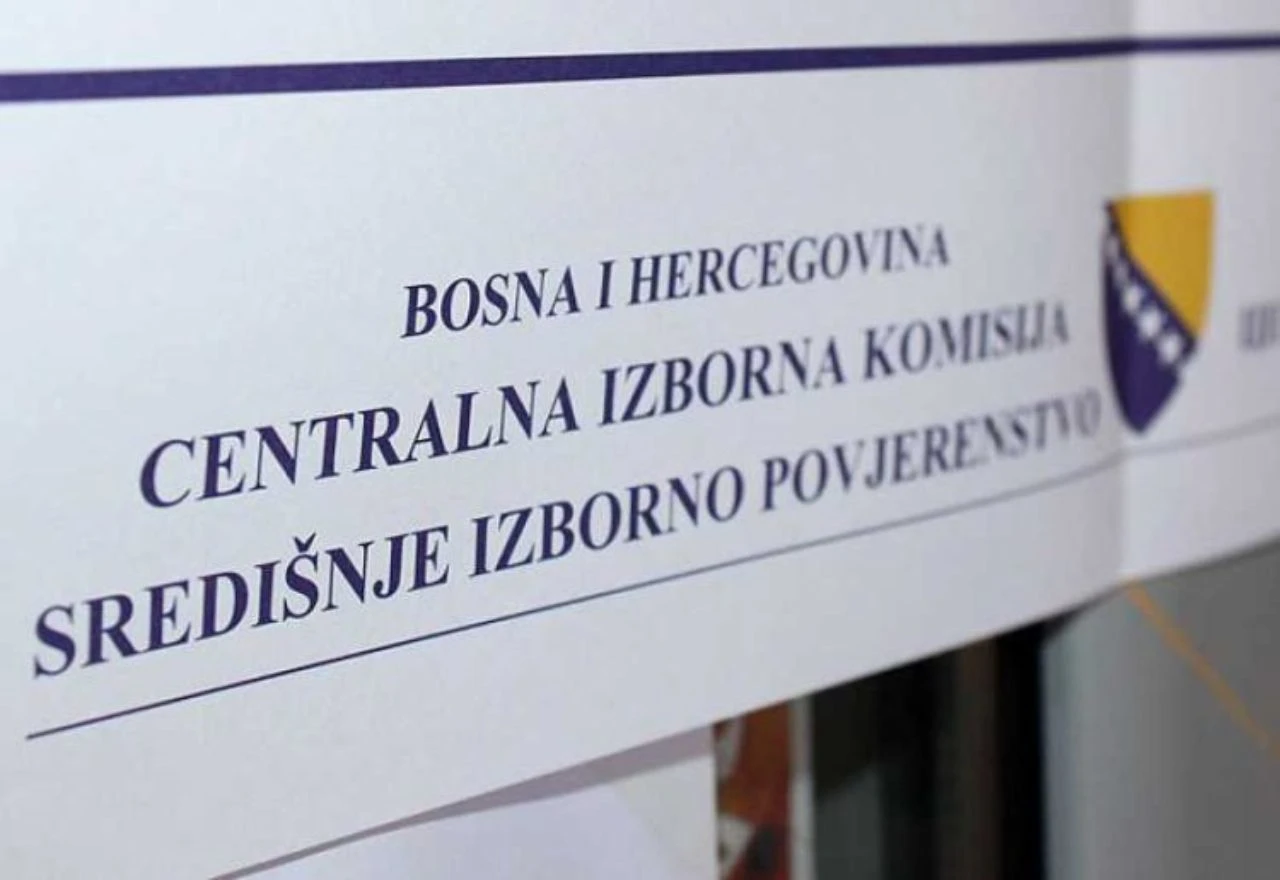 Tko može Dodiku zabraniti političko djelovanje?