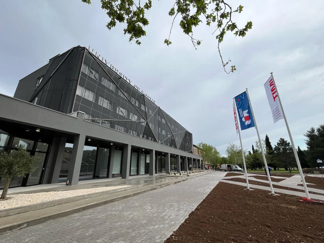 Stručni skup u Mostaru | Tri knjige - jedan cilj: kvaliteta odgoja i obrazovanja