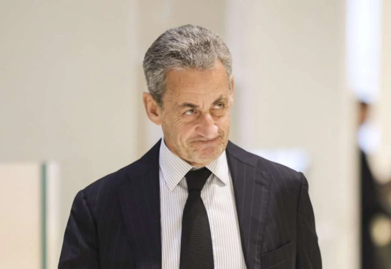 Bivši francuski predsjednik Nicolas Sarkozy bit će pušten iz zatvora