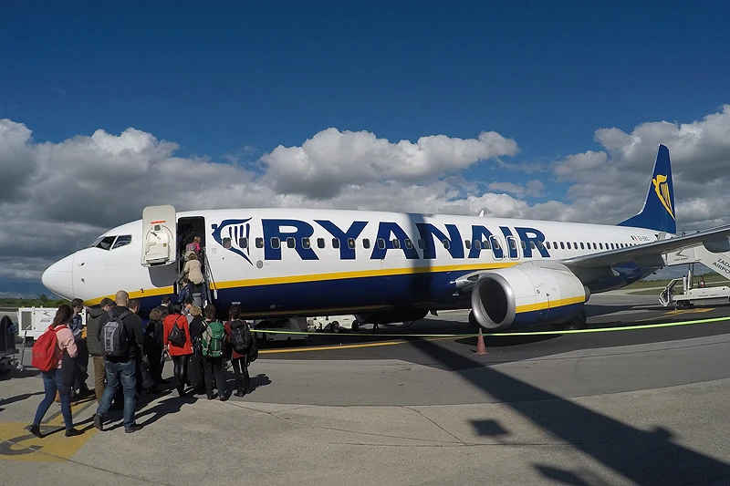 Ryanair ukida papirne karte – odsad sve ide digitalno