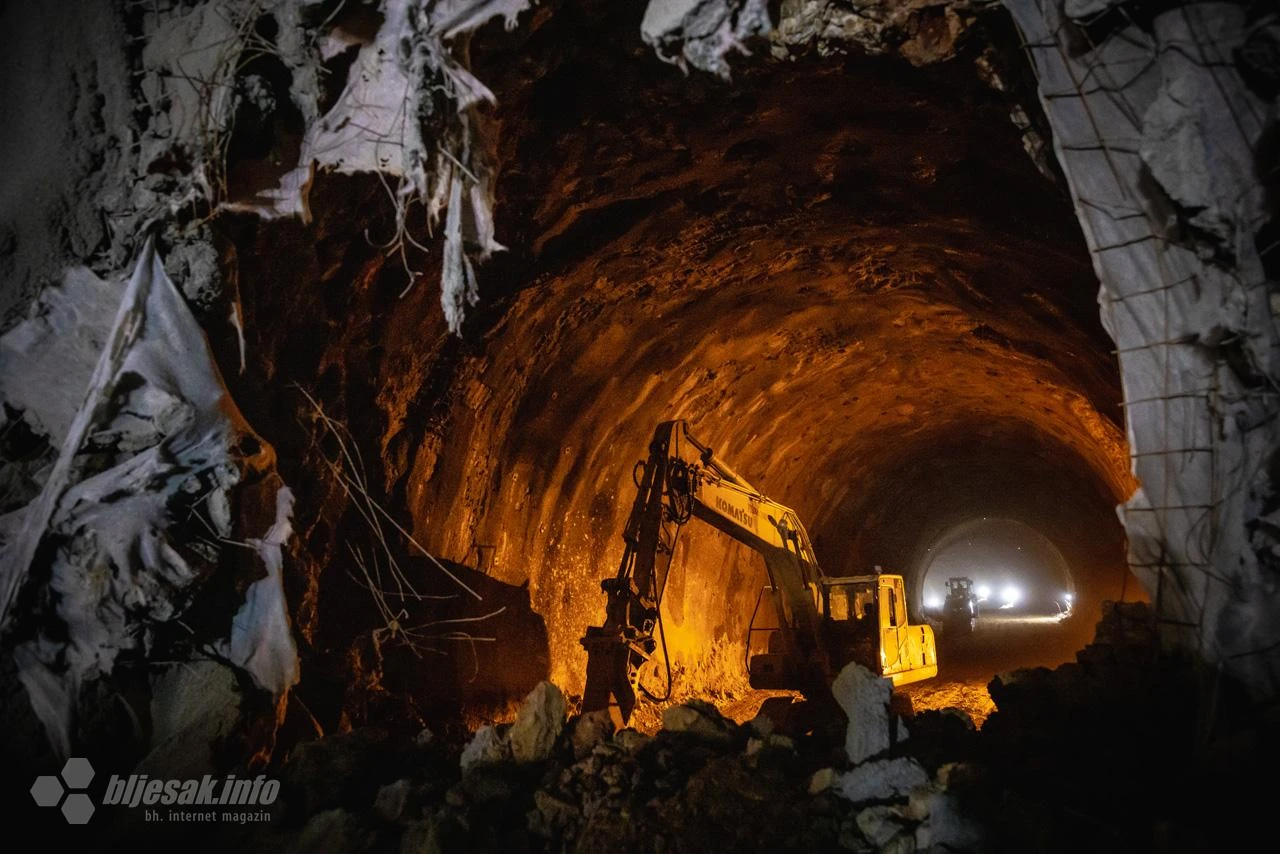 Radnik u životnoj opasnosti nakon nesreće na radu u tunelu Varda