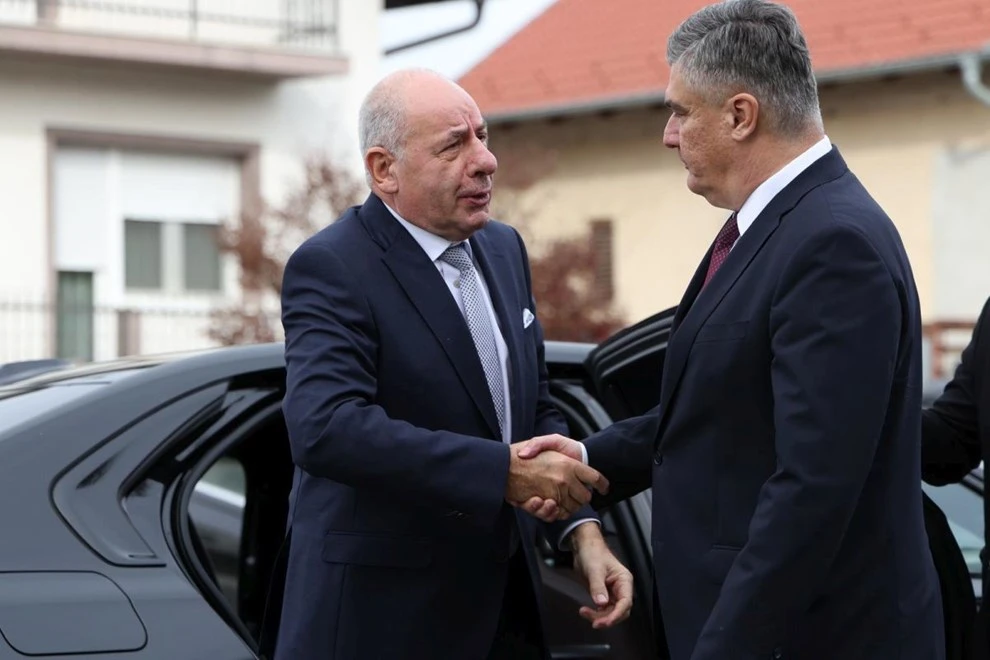 Sastali se predsjednici Hrvatske i Mađarske: Mi i Hrvati smo drevni kršćanski narodi, puno smo se borili