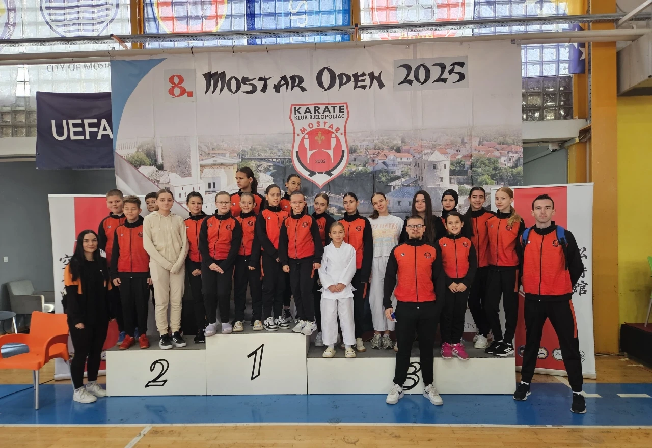 "Dachi" u vrhu: 32 medalje i titula najbolje kadetkinje turnira za Lanu Selimotić