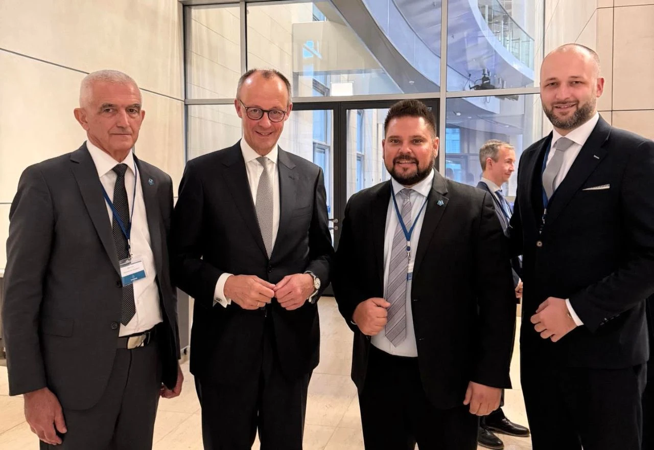 Delegacija HNS-a BiH sudjelovala u Berlinu na obilježavanju Volkstrauertaga, njemačkog Dana žalosti