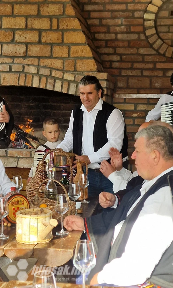 Sa snimanja spota Nedjeljke Begića - "Ovo je moj poklon Rodoču u kojem sam odrastao"