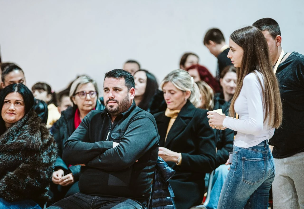 Tribina "Kad riječ postane rana"