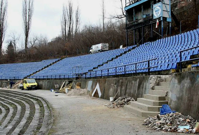 Upitno odigravanje utakmice Željezničara i Sloge