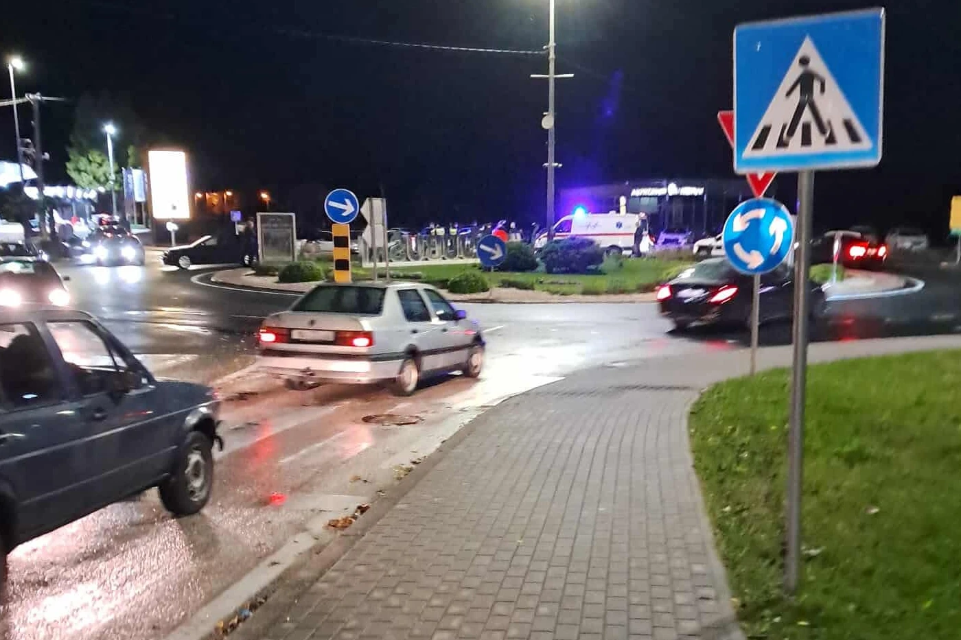 Ljubuški: Jedna osoba ozlijeđena u prometnoj nesreći na kružnom toku