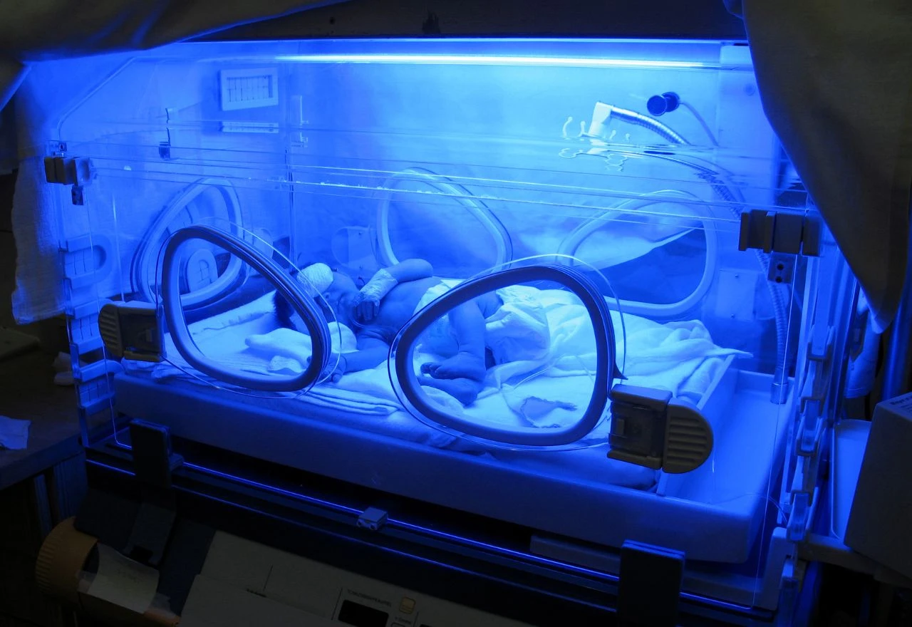 Tim KBC-a Zagreb uspješno izveo složen zahvat: Bebi usred porođaja izvadili tumor