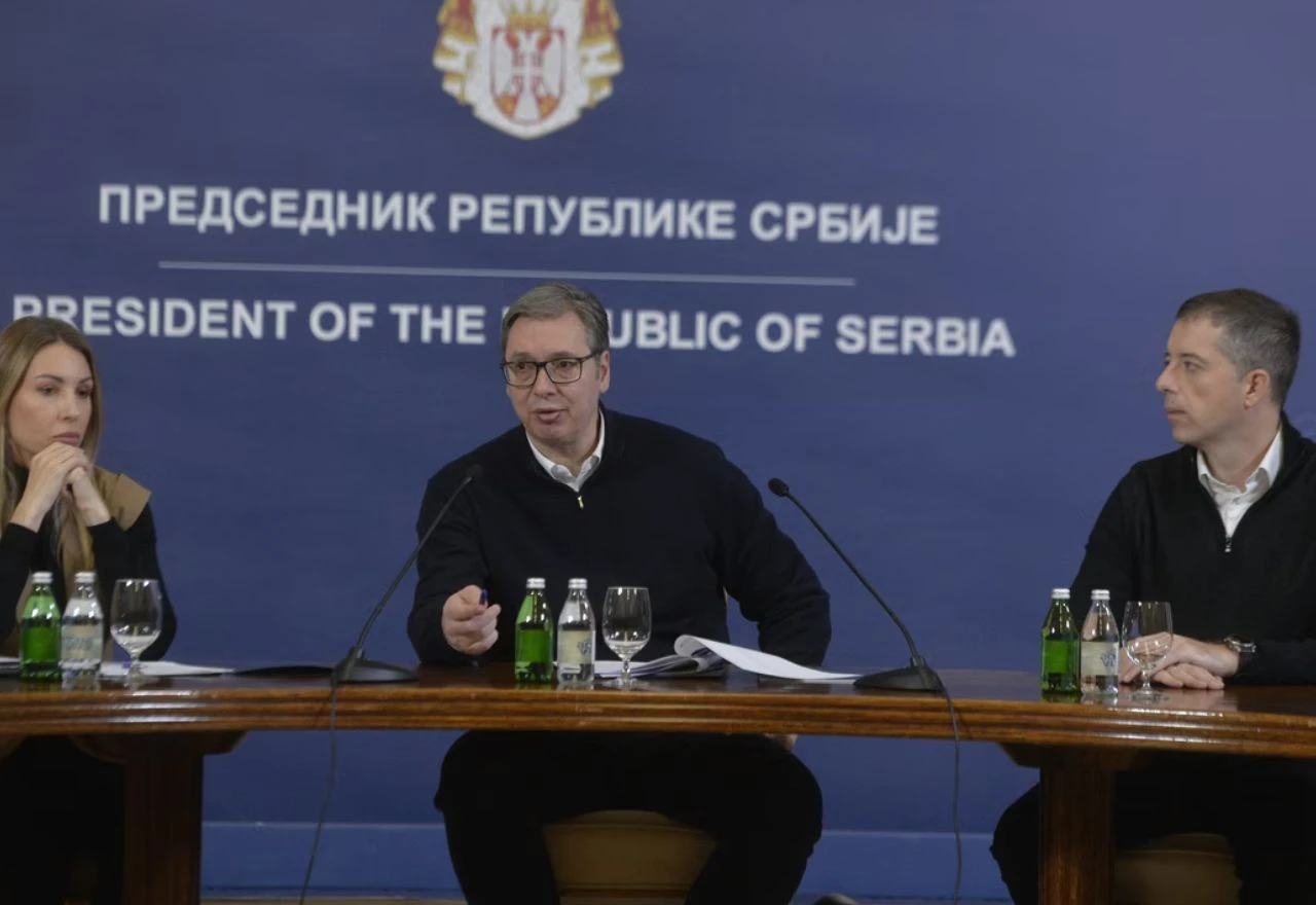 Srbija ostala bez sirove nafte i upala u velike probleme: Vučić se obratio javnosti